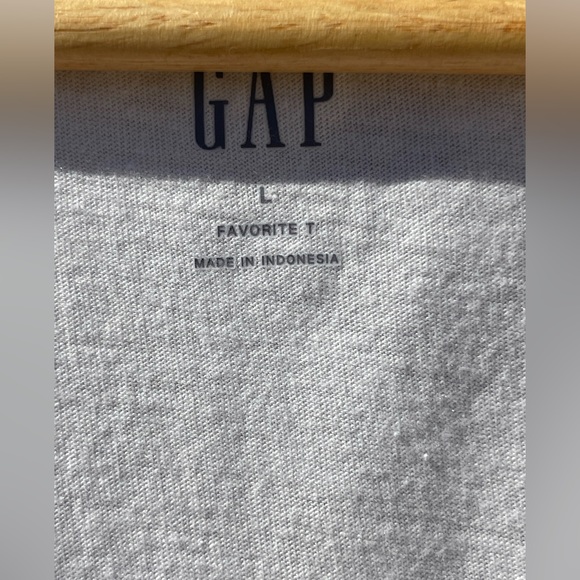 Gap Crew Neck Favorite Tee - Grey - Size Large - Picture 2 of 3